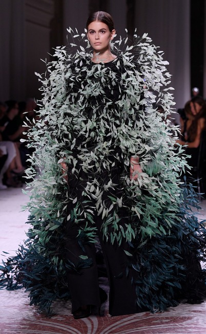 Kaia Gerber, Givenchy Show, Paris Fashion Week